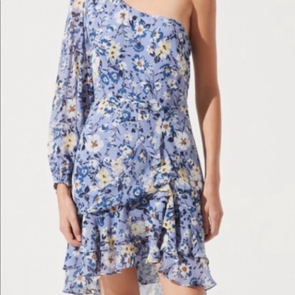 ASTR The Label one shoulder floral dress